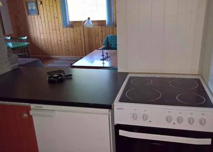 Skogheim Two-bedroom Ferienhaus Birkeland